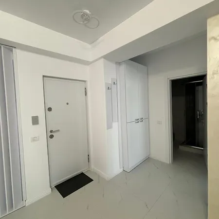 Inception41 By The Sea Apartment Navodari